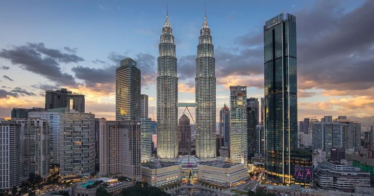 মালয়েশিয়া ভ্রমণ: দর্শনীয় স্থান, যাওয়ার উপায় ও খরচ