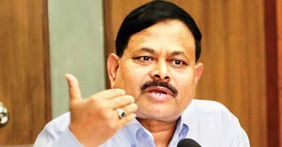 সাবেক সেনাপ্রধান আজিজ আহমেদ ও পরিবারের ওপর যুক্তরাষ্ট্রের নিষেধাজ্ঞা