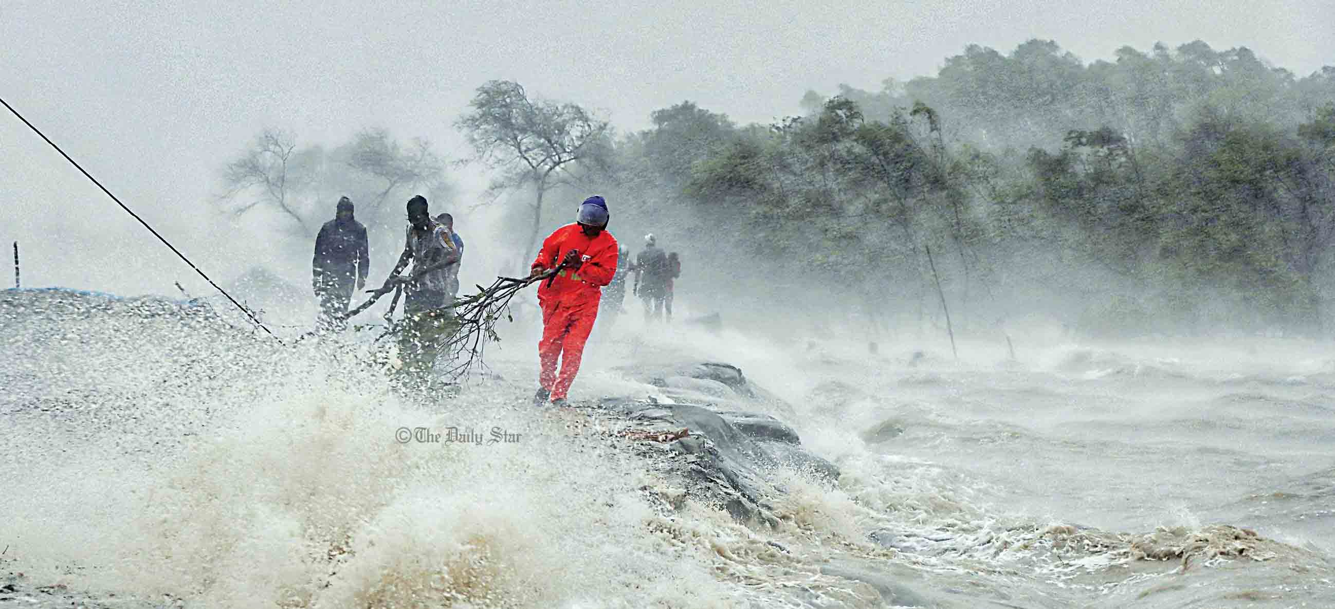 বিরূপ প্রকৃতি, অদম্য মানুষ