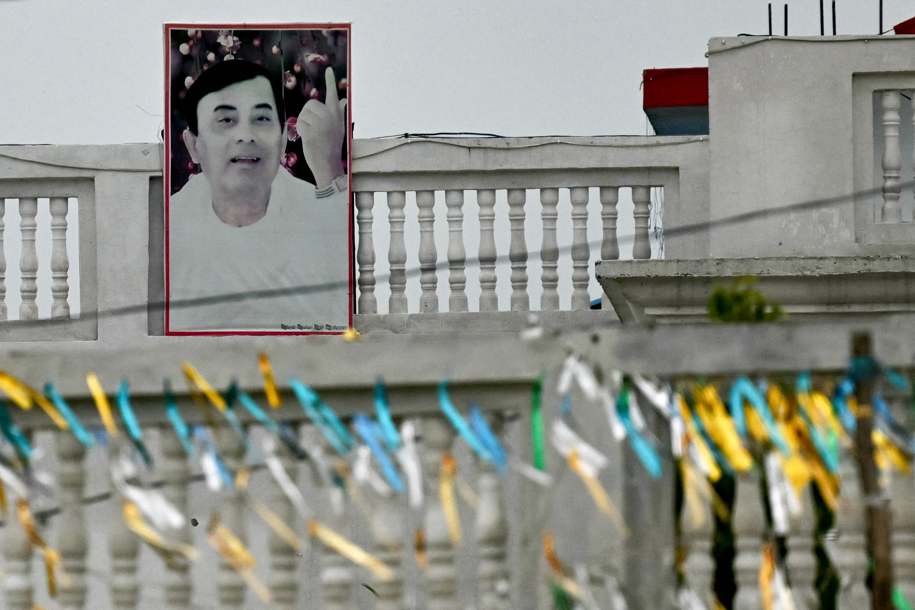 দুর্ঘটনার জন্য ভোলে বাবা দায়ী নন এবং তিনি পলাতকও নন: আইনজীবী