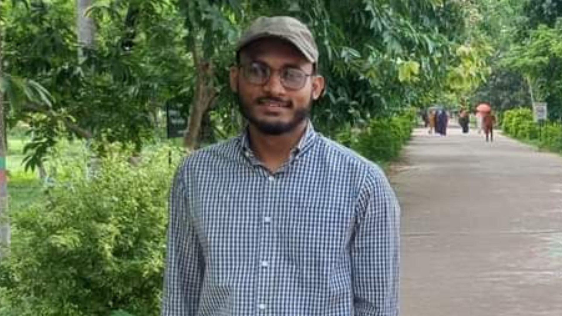 নিহত শিক্ষার্থীর শরীরে ছররা গুলির চিহ্ন: বেরোবি শিক্ষক