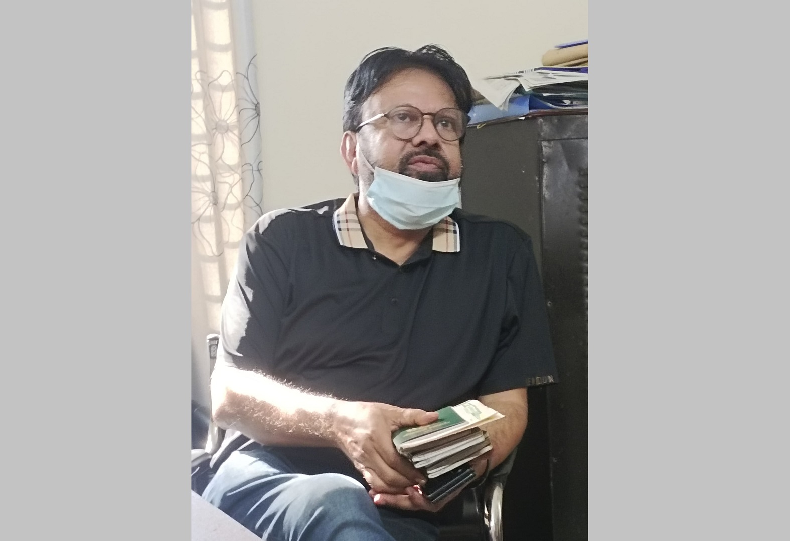 ভারতে যাওয়ার চেষ্টা, আখাউড়া থেকে শ্যামল দত্তকে ফিরিয়ে দিল পুলিশ