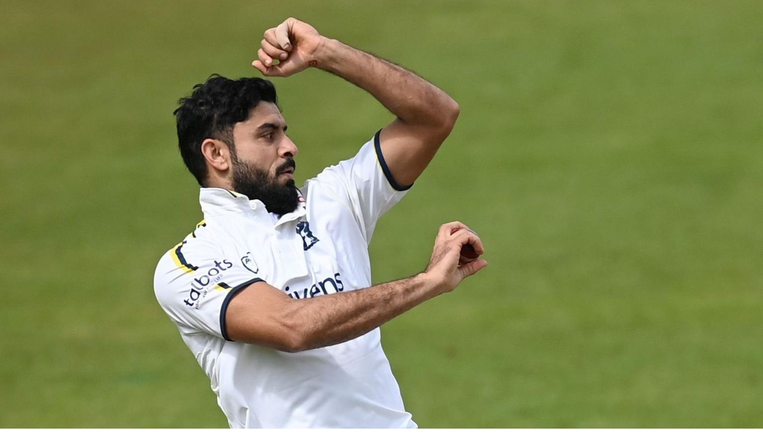 প্রথম টেস্টের স্কোয়াড থেকে জামালকেও সরিয়ে নিল পাকিস্তান