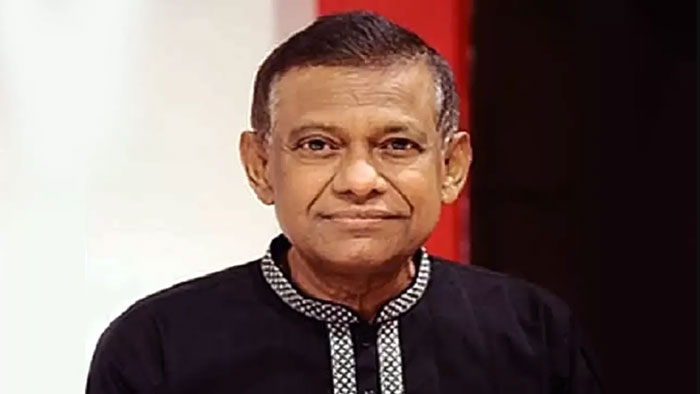 ৬ হত্যা মামলায় গ্রেপ্তার দেখানো হলো সাবেক বিচারপতি মানিককে