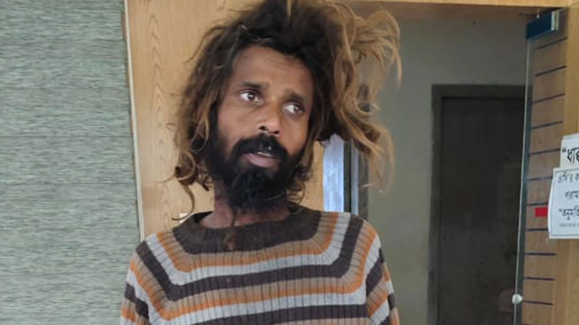 ফরিদপুরে নির্মাণাধীন দুর্গা প্রতিমা ভাঙচুরের ঘটনায় ‘ভারতীয় নাগরিক’ গ্রেপ্তার