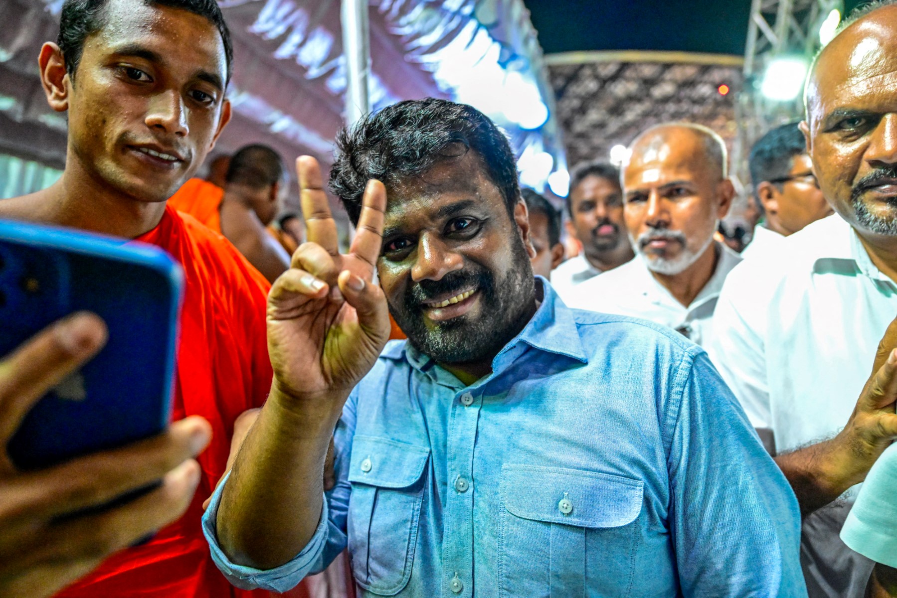 শ্রীলঙ্কার পার্লামেন্ট ভেঙে দিয়েছেন প্রেসিডেন্ট দিশানায়েকে, নির্বাচন ১৪ নভেম্বর