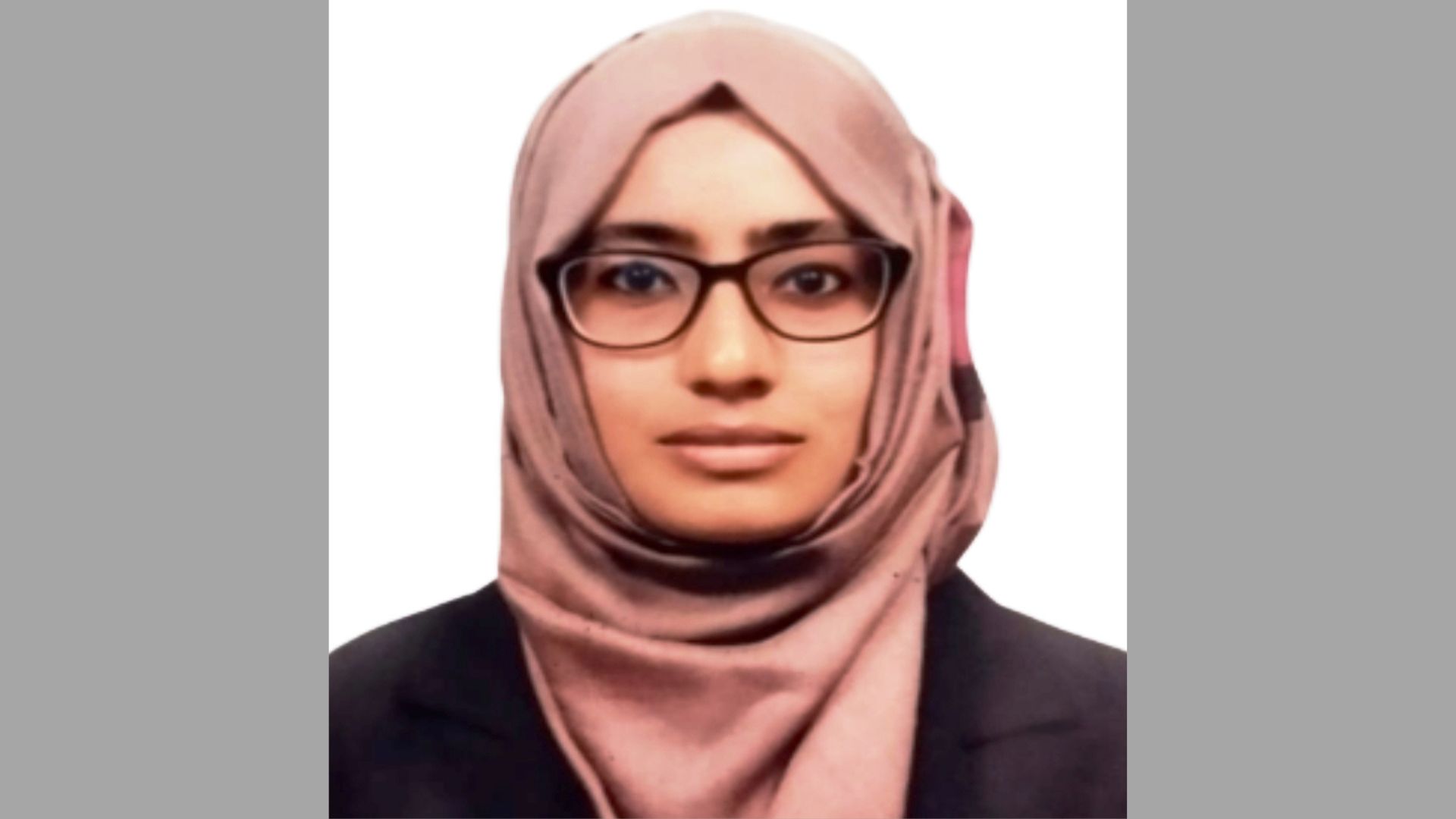 বরখাস্ত হলেন লালমনিরহাটের নির্বাহী ম্যাজিস্ট্রেট তাপসী