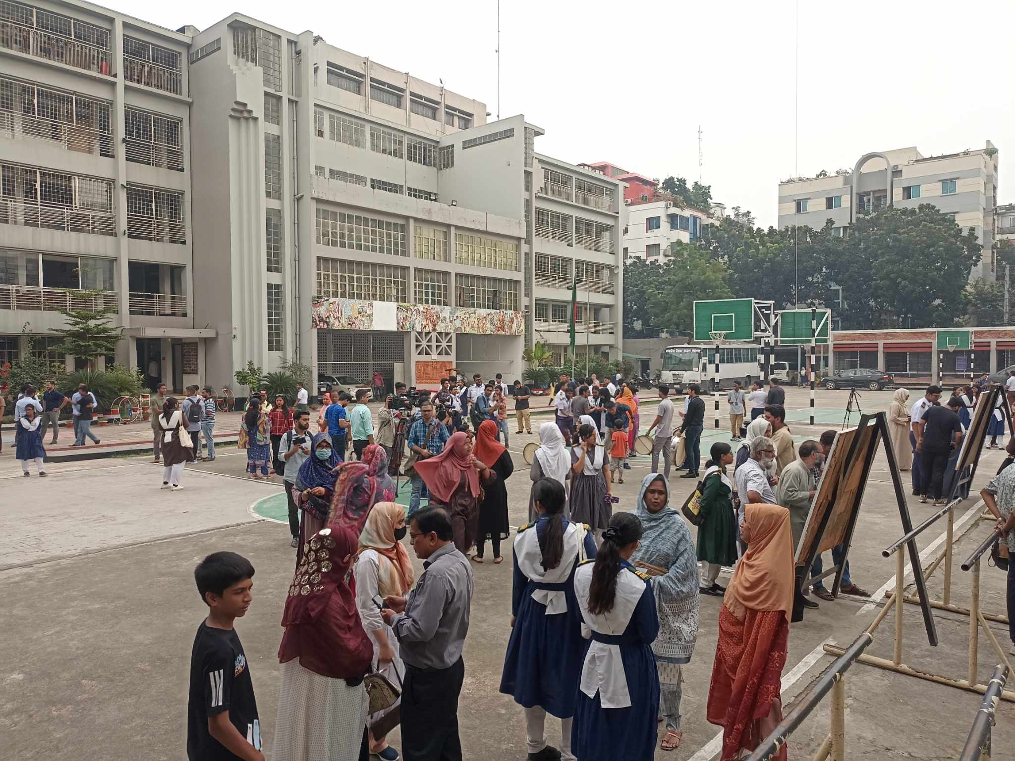 চিরচেনা উচ্ছ্বাস নেই রাজউক-ভিকারুননিসায়