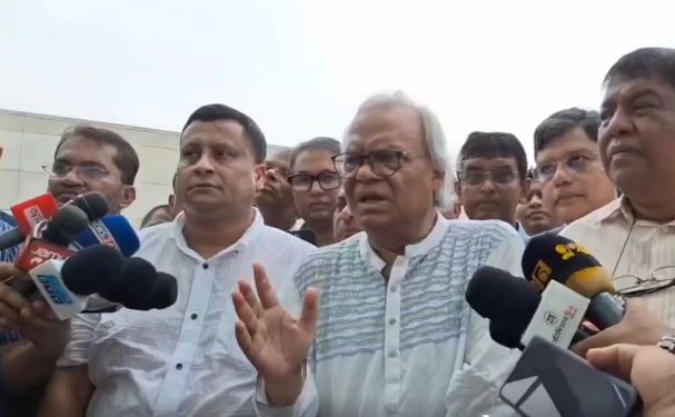 শেখ হাসিনাকে আশ্রয় দেওয়া অপরাধ: রিজভী