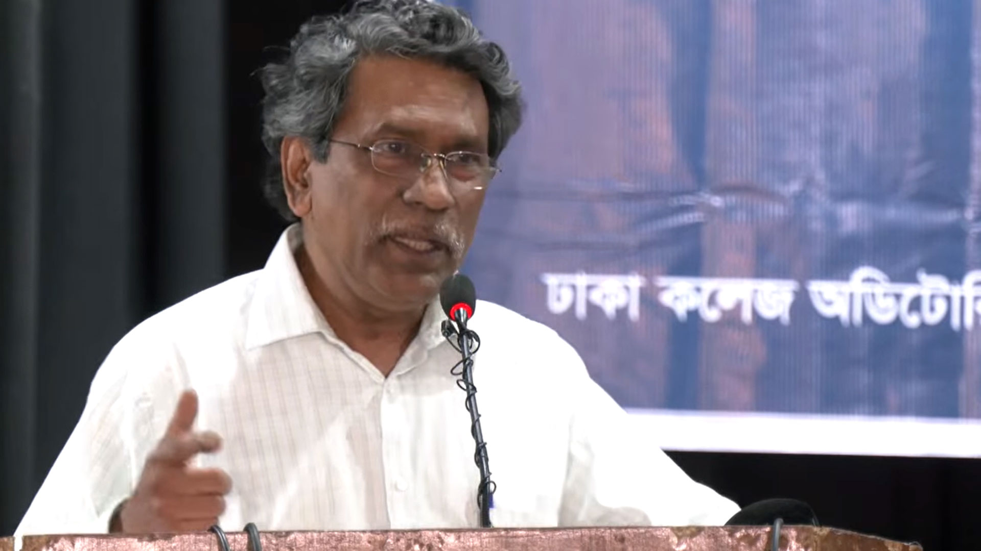 ভারত-চীনের সাহায্যে বাংলাদেশে ফ্যাসিবাদ দীর্ঘস্থায়ী হয়েছে: আলী রীয়াজ