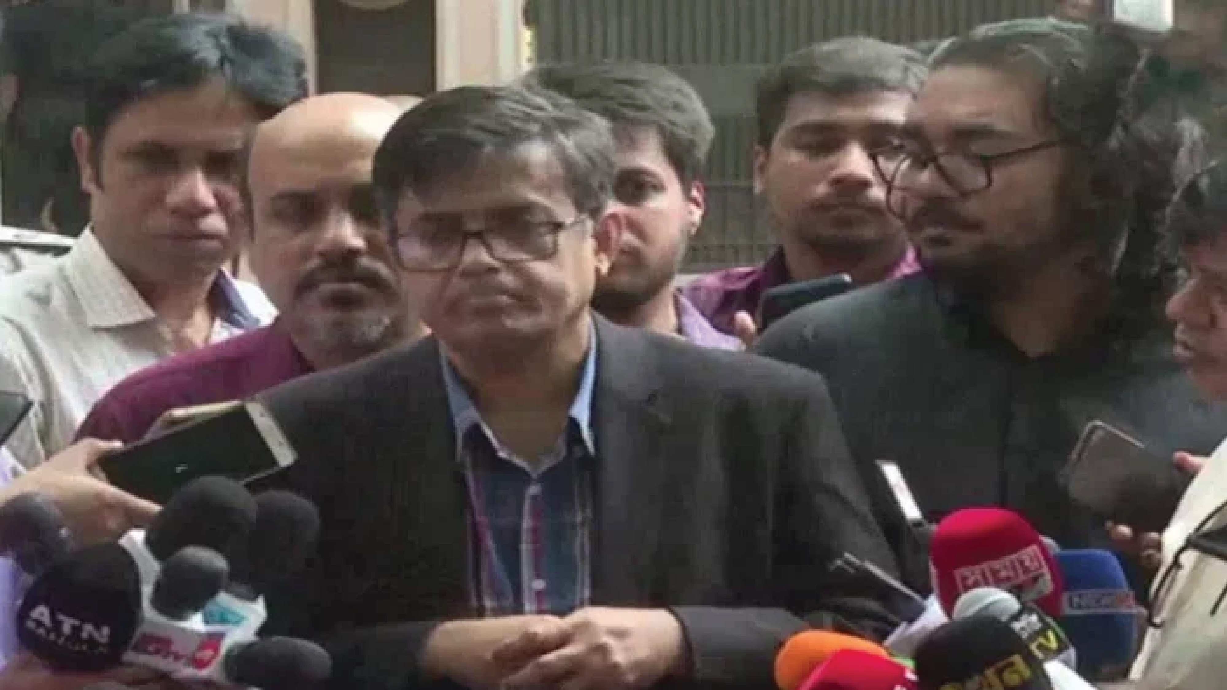 রাষ্ট্রপতির পদত্যাগ বিষয়ে কোনো সিদ্ধান্ত এখনো হয়নি: প্রধান উপদেষ্টার প্রেস সচিব