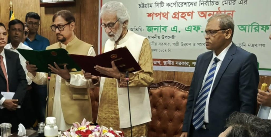চসিকের নতুন মেয়র হিসেবে শপথ নিলেন ডা. শাহাদাত