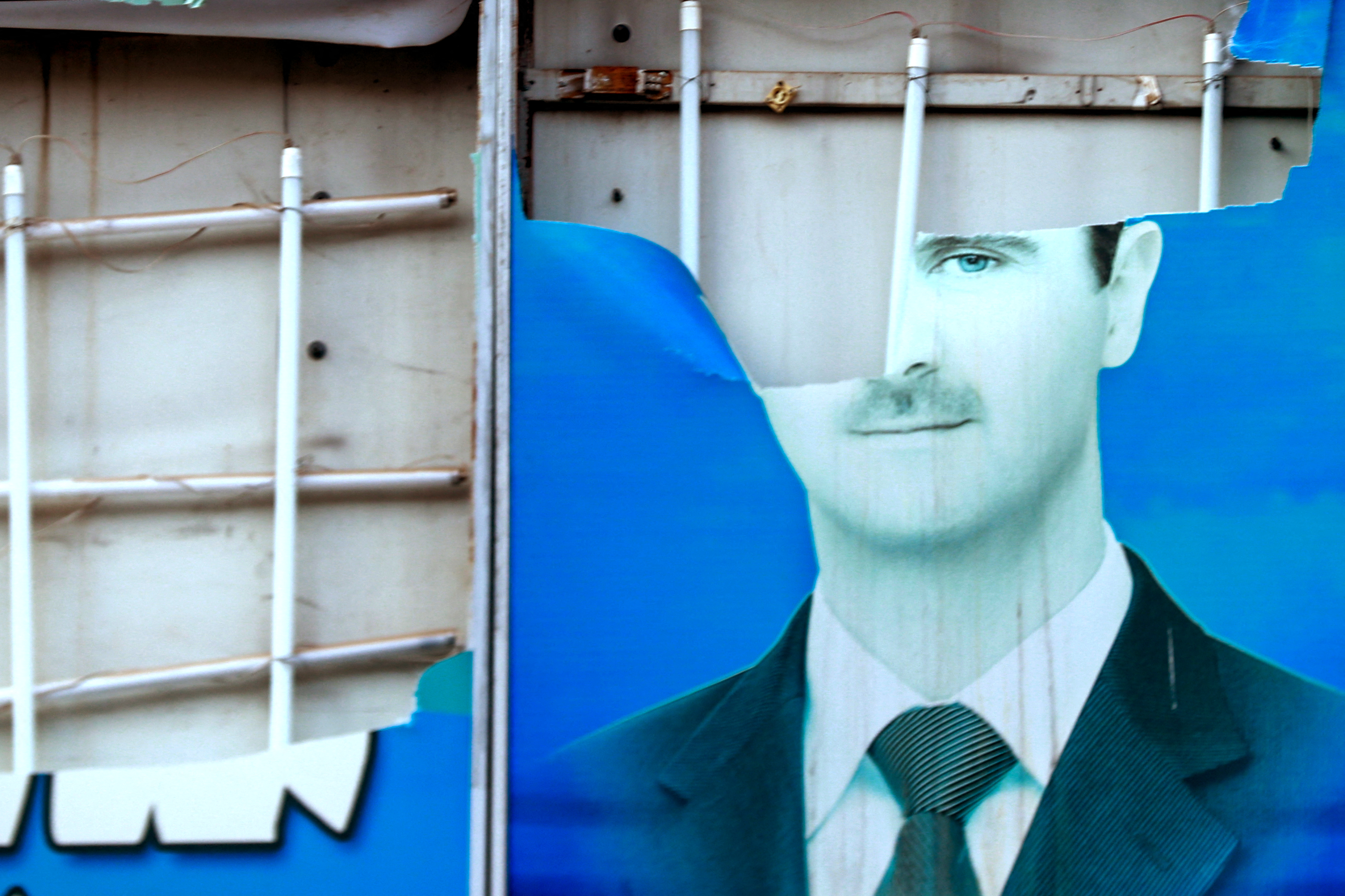 আচমকাই কেন আসাদের পতন?