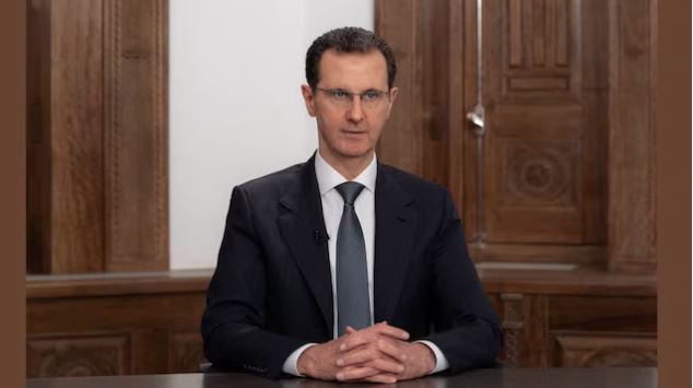 সিরিয়া থেকে পালিয়ে মস্কোতে আসাদ