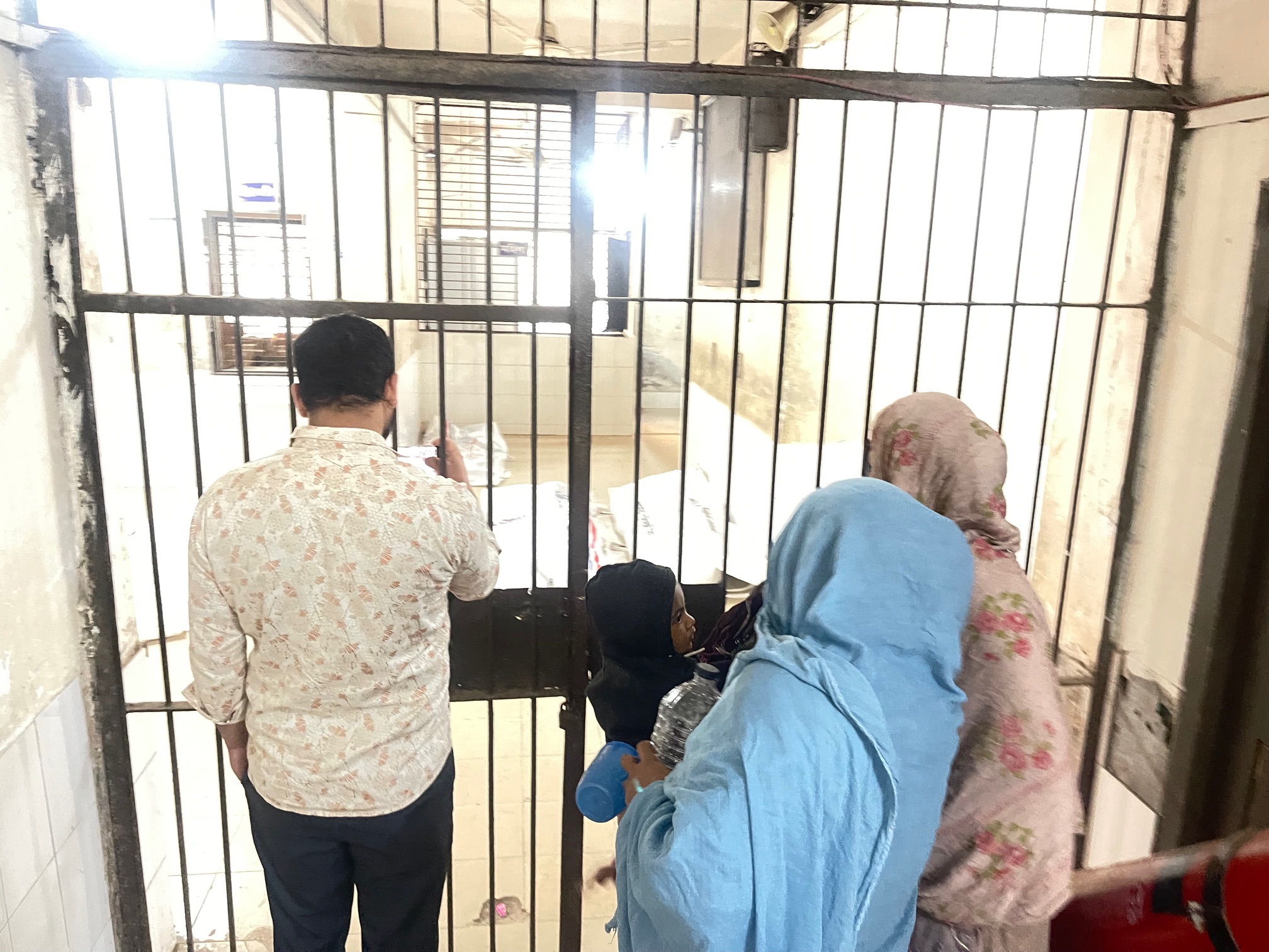 চাঁদপুরে কার্গো জাহাজে ৭ জনকে কুপিয়ে হত্যা: শিল্প মন্ত্রণালয়ের তদন্ত কমিটি