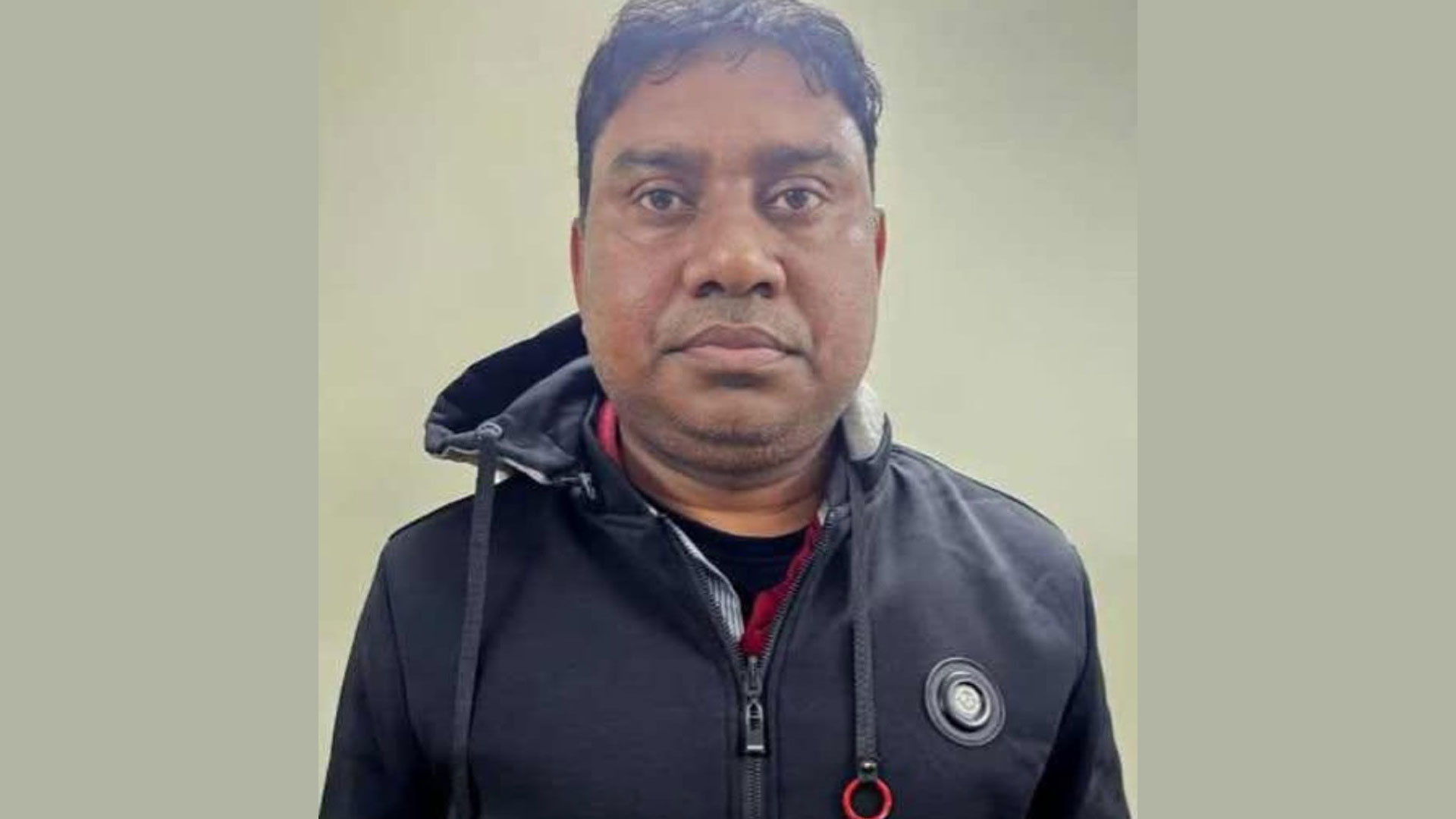 থানা থেকে পালিয়েছেন গ্রেপ্তার সাবেক ওসি শাহ আলম