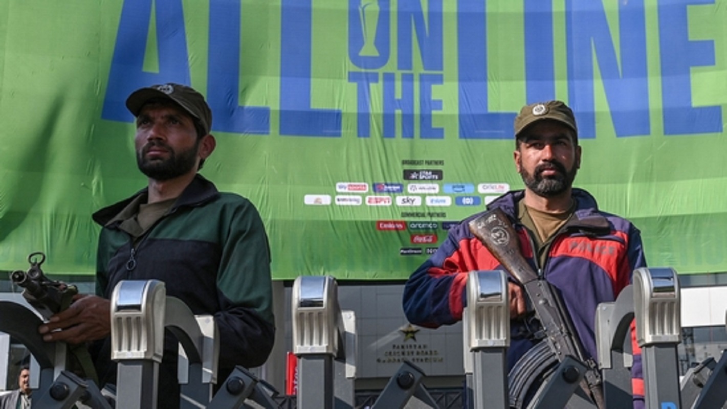 চ্যাম্পিয়ন্স ট্রফিতে দায়িত্বপালনে অস্বীকৃতি, ১০০ পুলিশ সদস্যকে বরখাস্ত করল পাকিস্তান