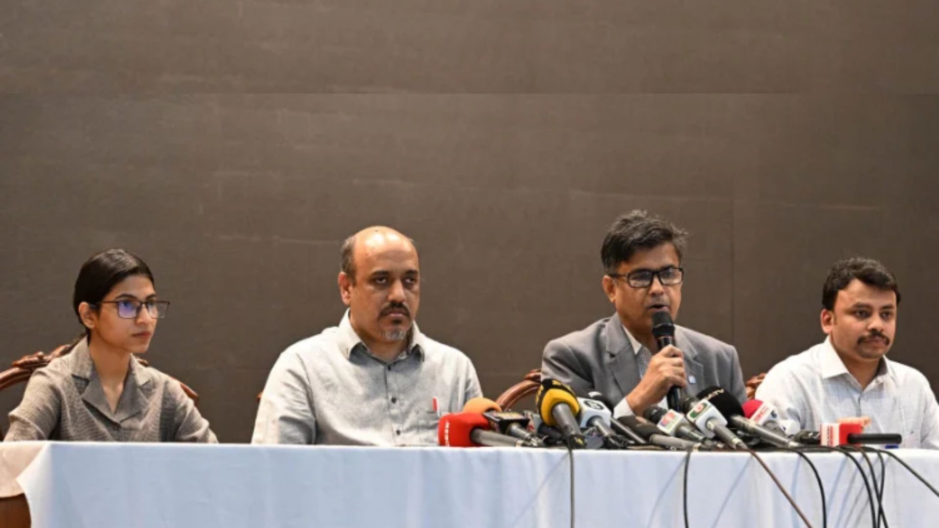 মাগুরায় ধর্ষণের শিকার শিশুটির শারীরিক অবস্থার আরও অবনতি: প্রেস সচিব