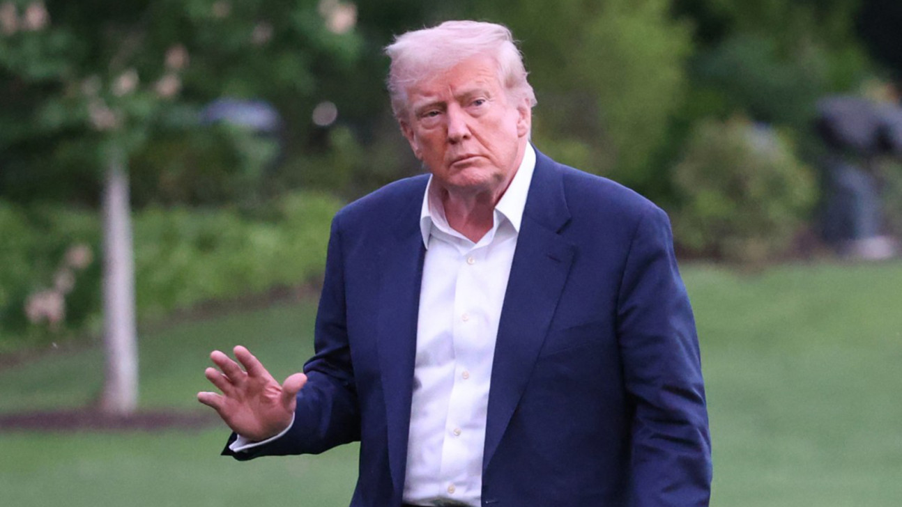 আগস্ট থেকে ইইউ-মেক্সিকোর ওপর ৩০ শতাংশ শুল্ক আরোপ: ট্রাম্প