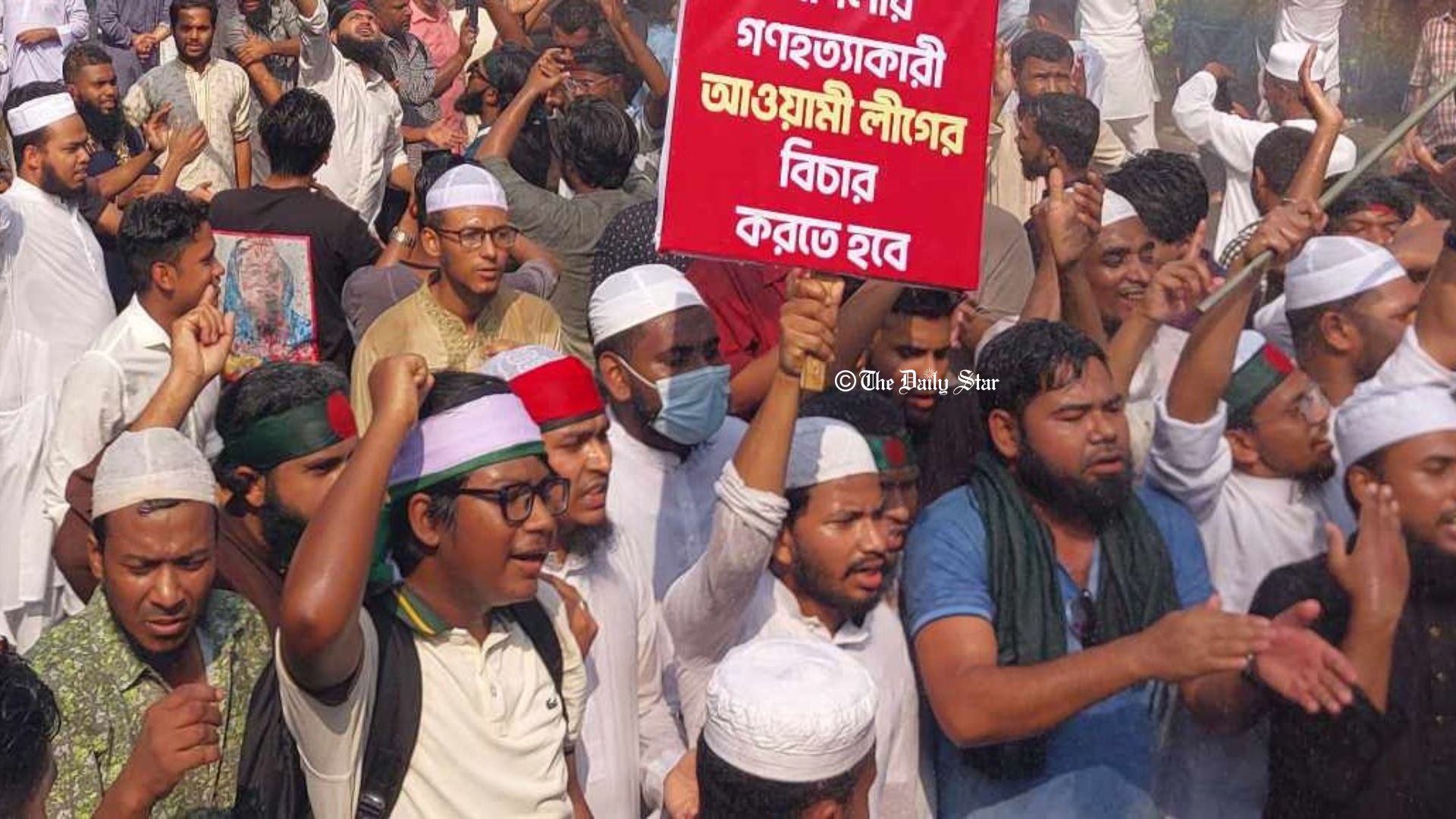 আ. লীগ নিষিদ্ধের বিষয়ে দলগুলোর সঙ্গে আলোচনা করে সিদ্ধান্ত, ধৈর্য ধরার আহ্বান সরকারের