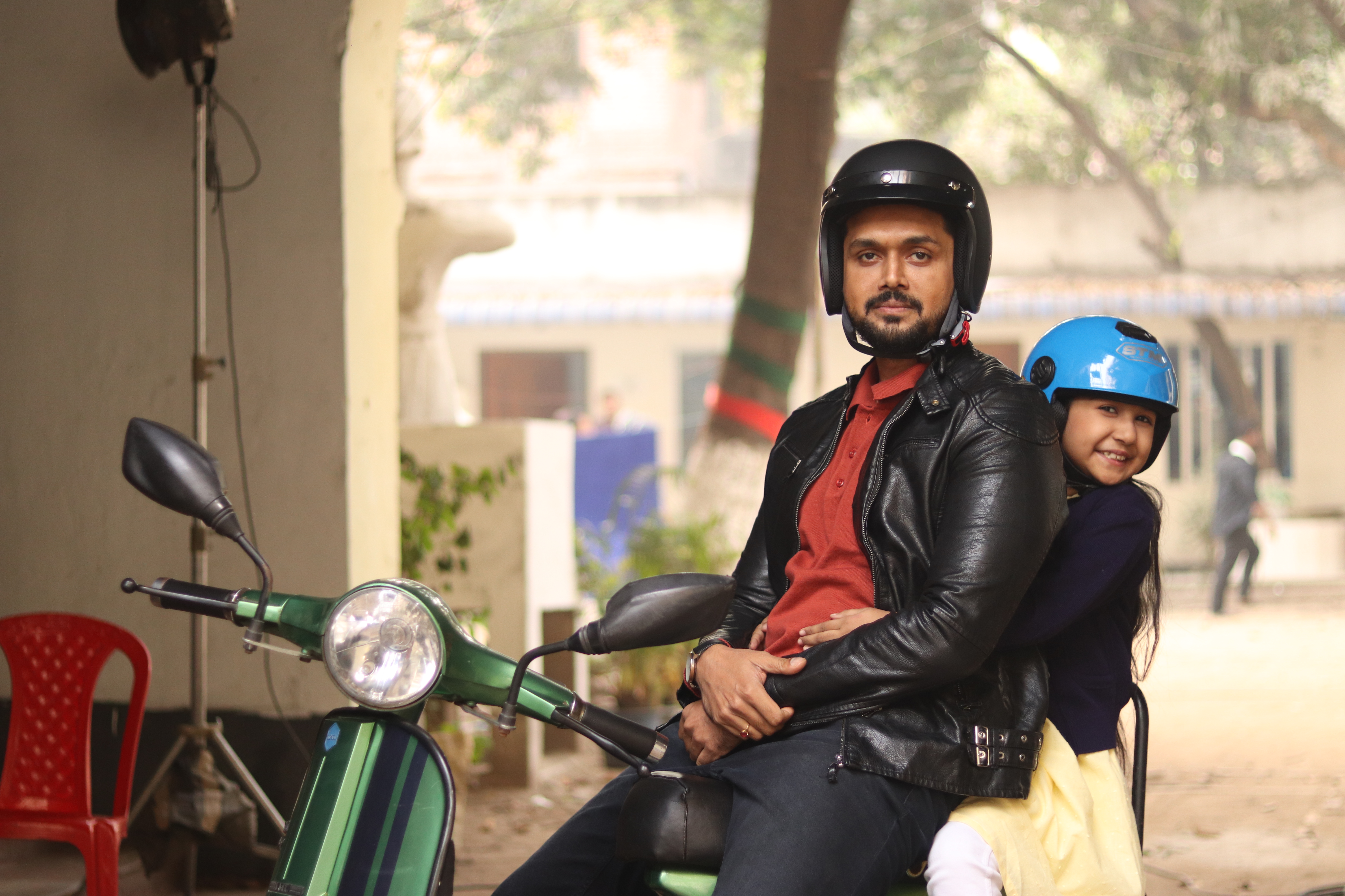 ‘নীলচক্র’ নিয়ে আসছেন আরিফিন শুভ