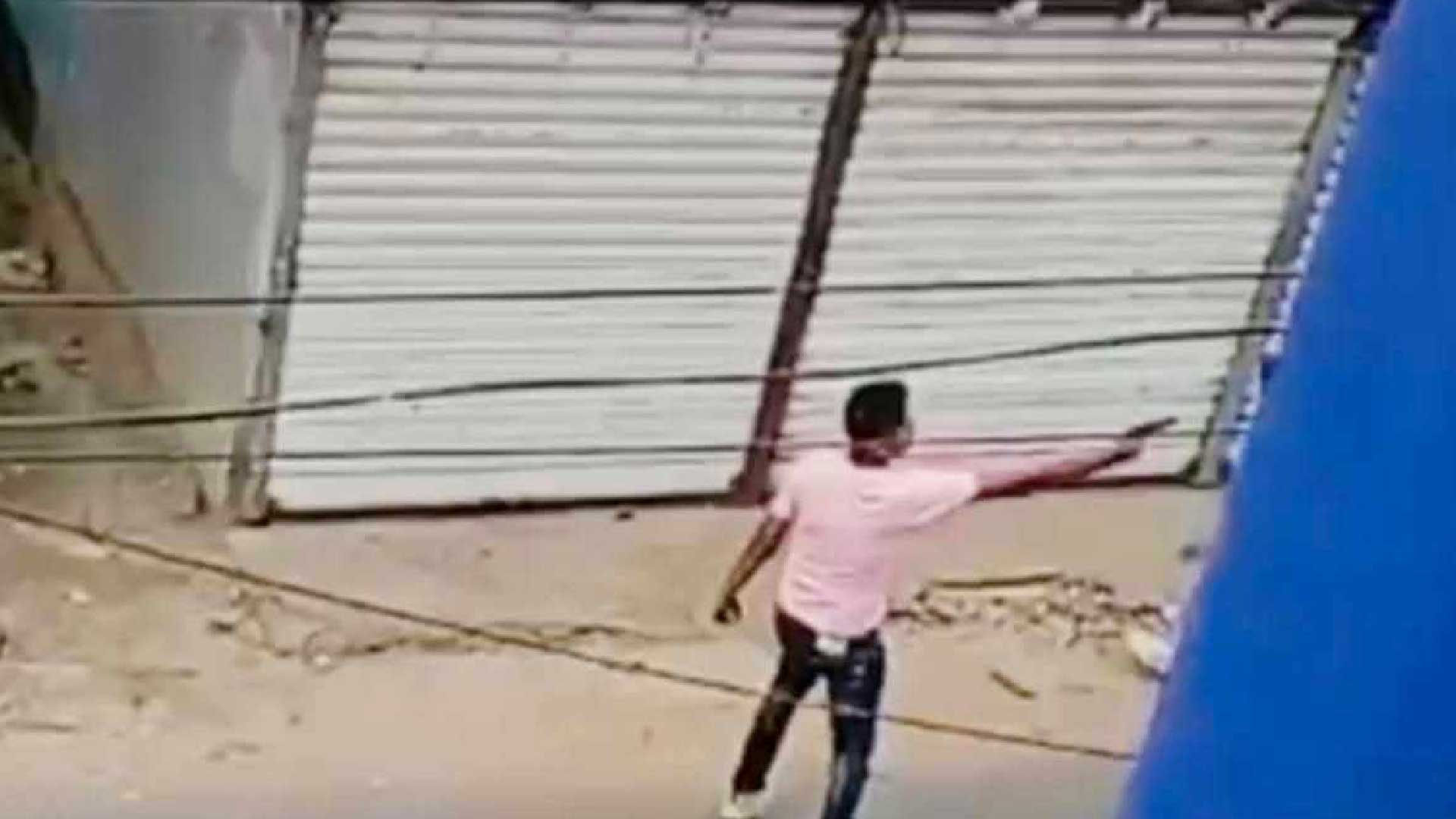 ‘ছাত্রদল’-বিএনপির সংঘর্ষ: পাল্টাপাল্টি মামলা, জেলা বিএনপির সহসাংগঠনিক সম্পাদক গ্রেপ্তার