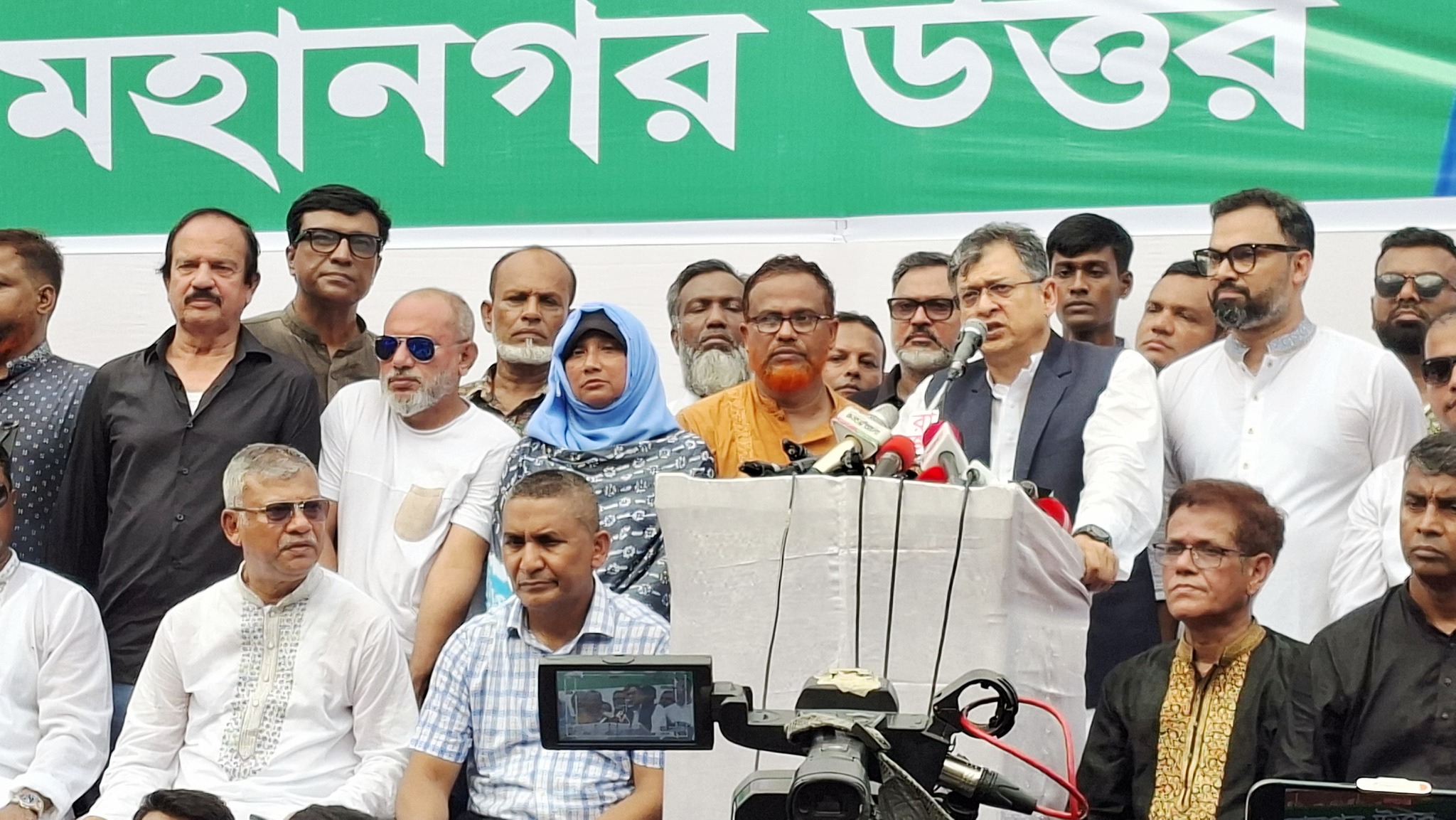 জুলাইয়ের মধ্যে জুলাই সনদ না হলে সরকার ও ঐকমত্য কমিশন দায়ী থাকবে: সালাহউদ্দিন