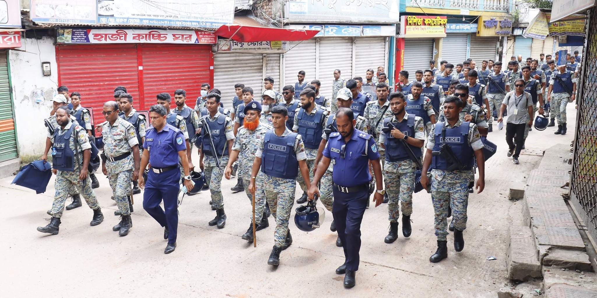 গোপালগঞ্জে মোট ৮ মামলায় আসামি ৮৪০৮, কারাগারে ৩২১