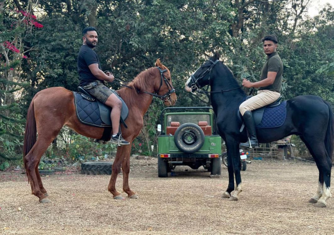 ঢাকা শহরের ঘোড়সওয়ারেরা