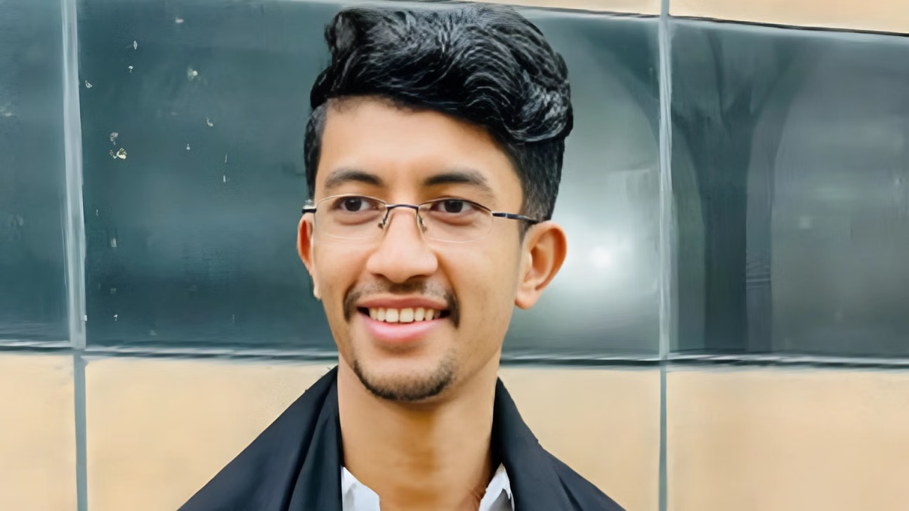 রিয়াদের আরেক বাসা থেকে ৩ লাখ টাকা জব্দ