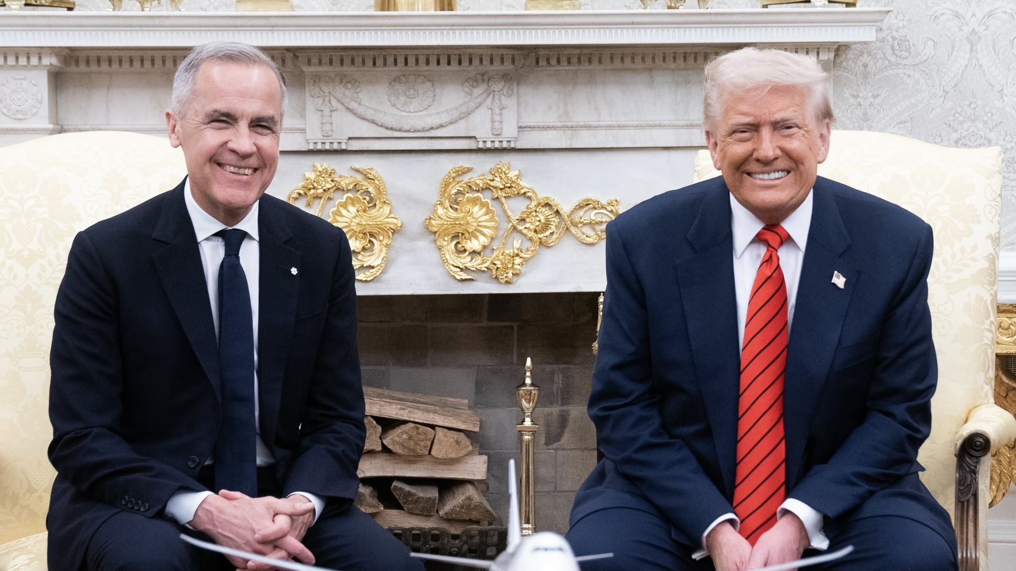 ফিলিস্তিনকে স্বীকৃতির ঘোষণার পর কানাডার পণ্যে শুল্ক বাড়িয়ে ৩৫ শতাংশ করলেন ট্রাম্প