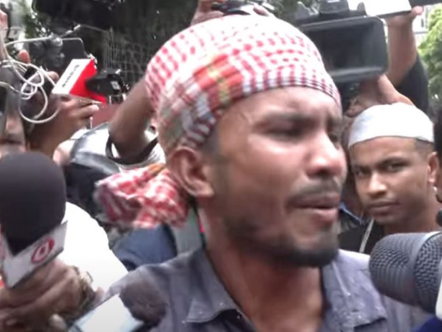 জামিন পেলেন সেই রিকশাচালক