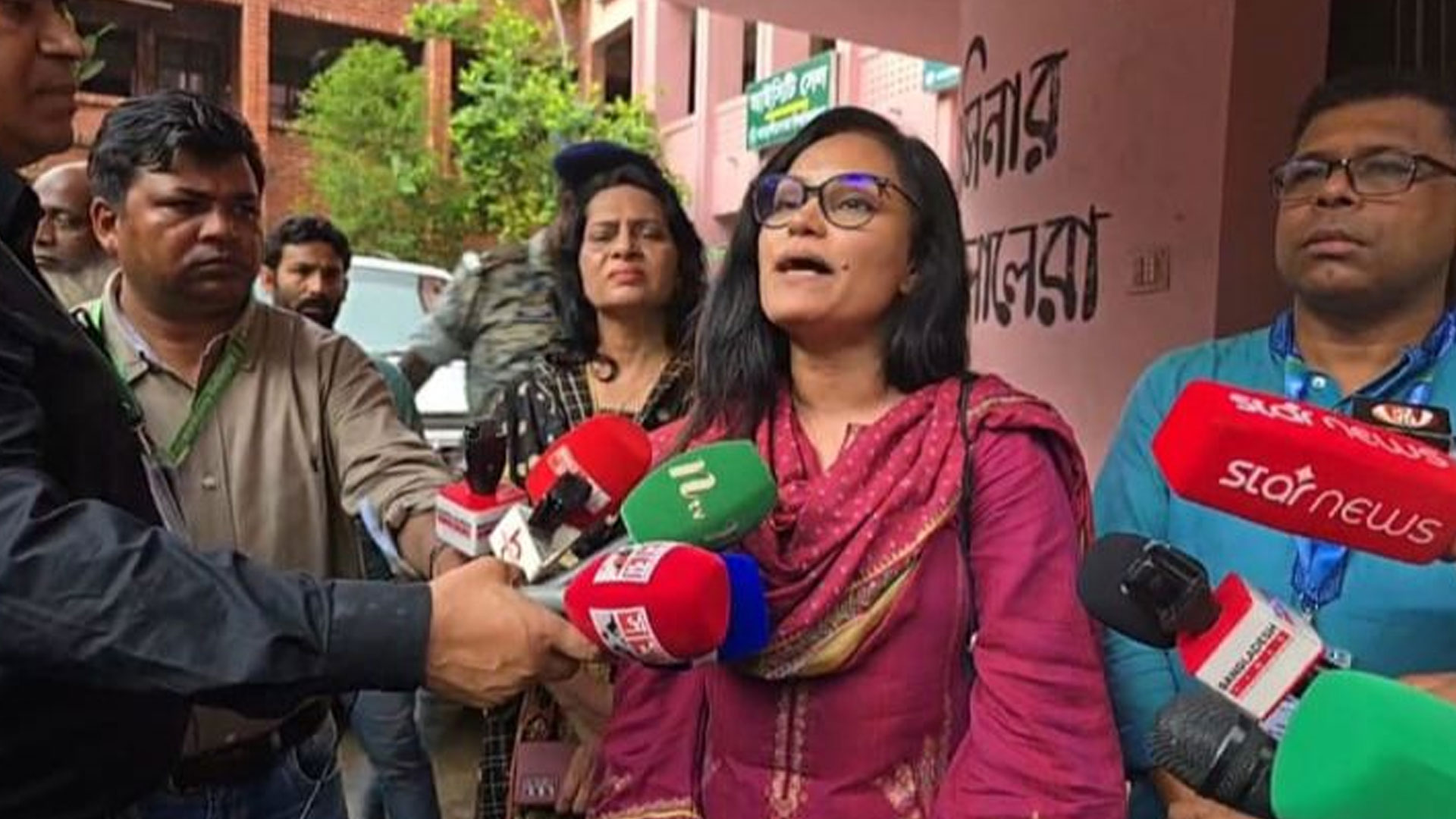 জাকসু নির্বাচনে অনিয়মের অভিযোগ তুলে দায়িত্ব থেকে সরে গেলেন ৩ শিক্ষক