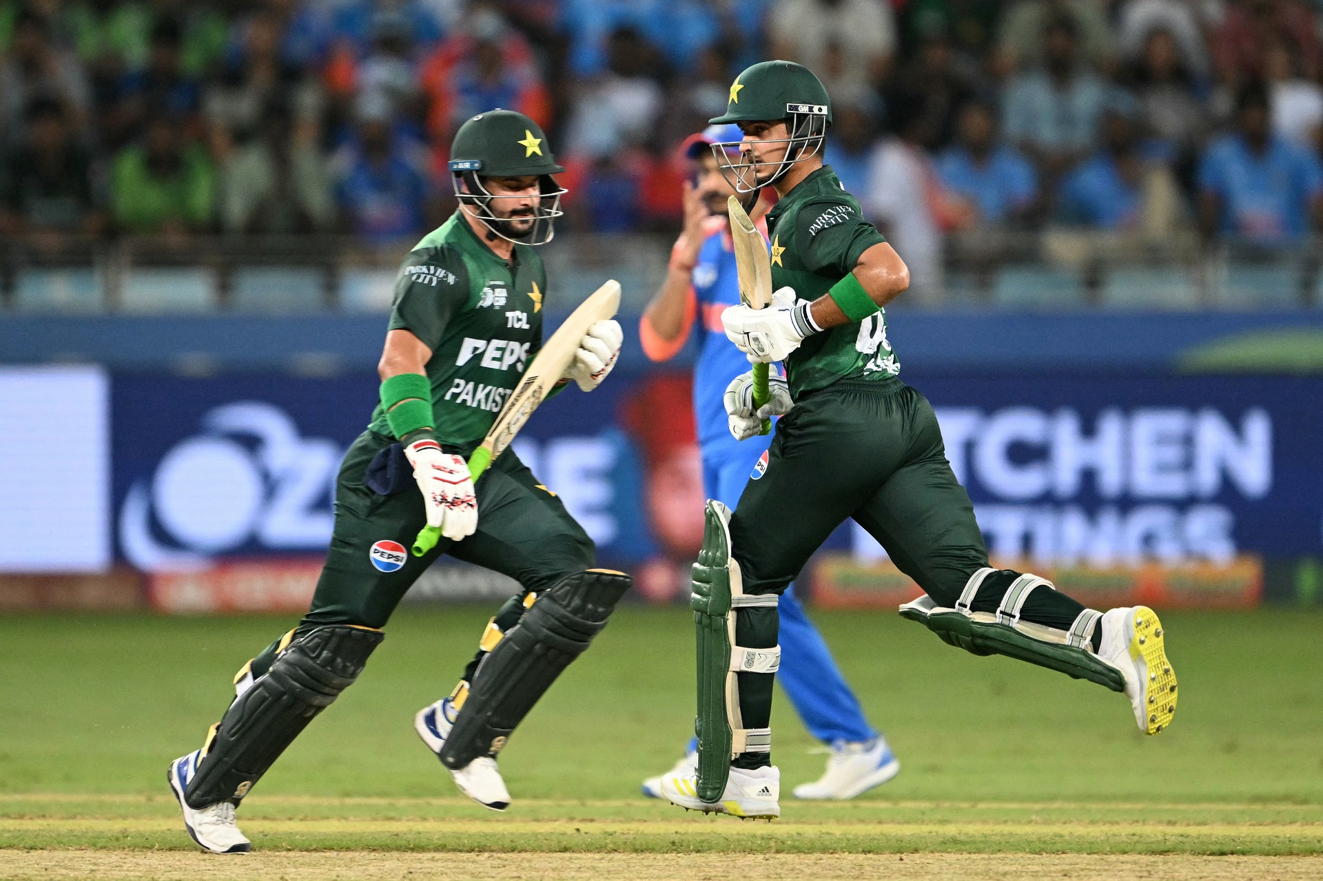 শেষ ৩ ওভারের ঝড়ে ভারতকে ১৭২ রানের লক্ষ্য দিল পাকিস্তান