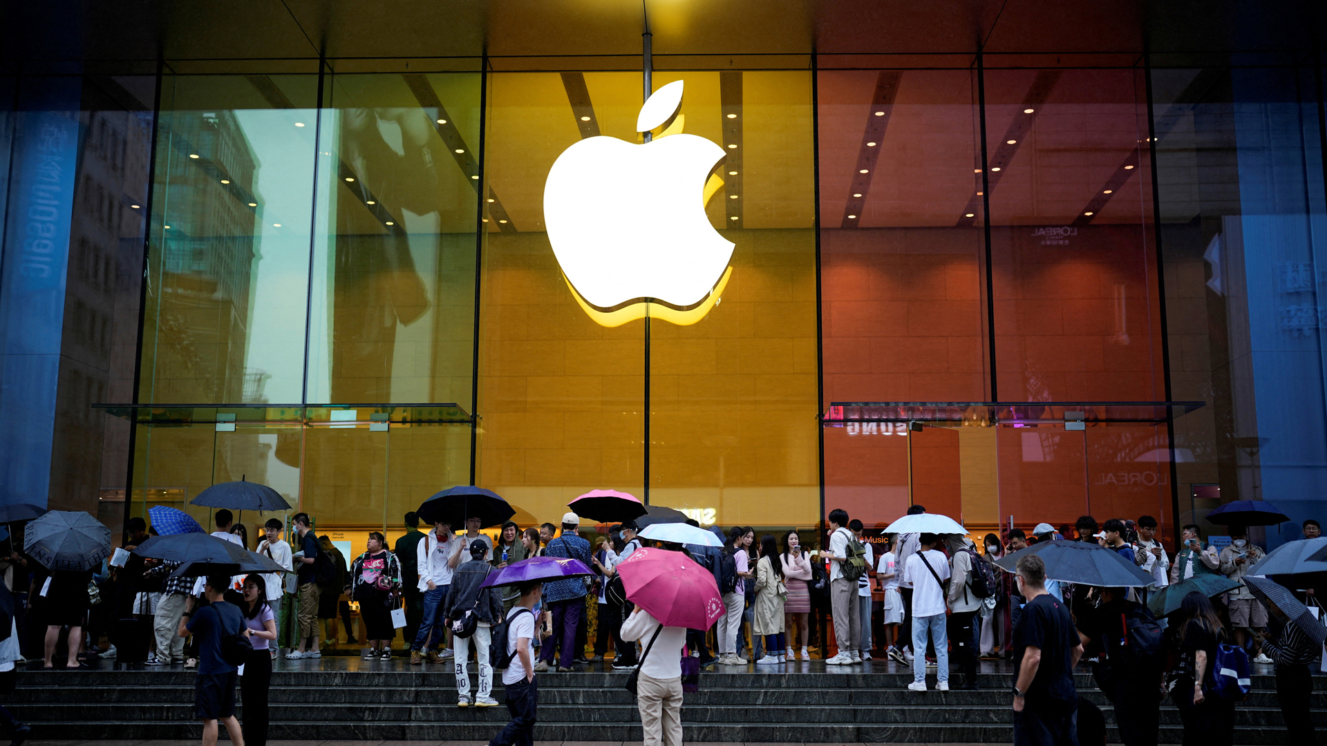 আইফোন ১৮ কেন এখনই আলোচনায়