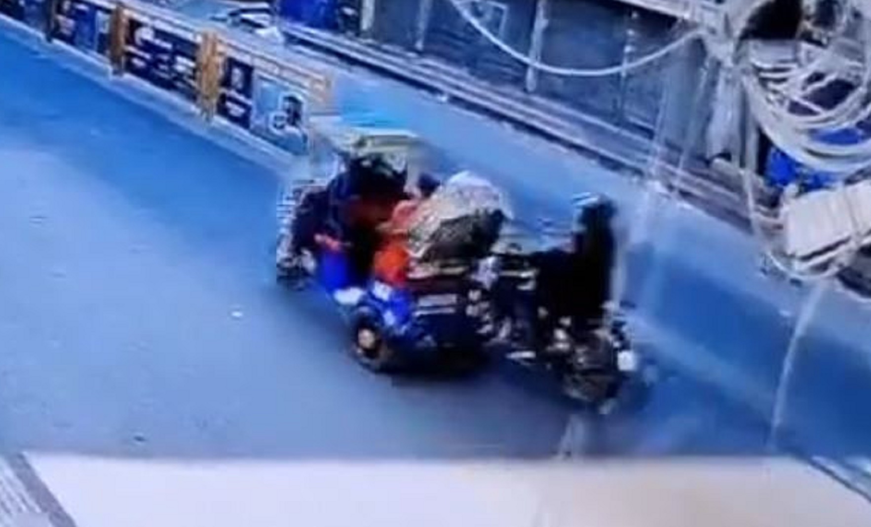 হাদিকে হত্যাচেষ্টায় ব্যবহৃত পিস্তল নরসিংদী থেকে উদ্ধারের দাবি র‌্যাবের