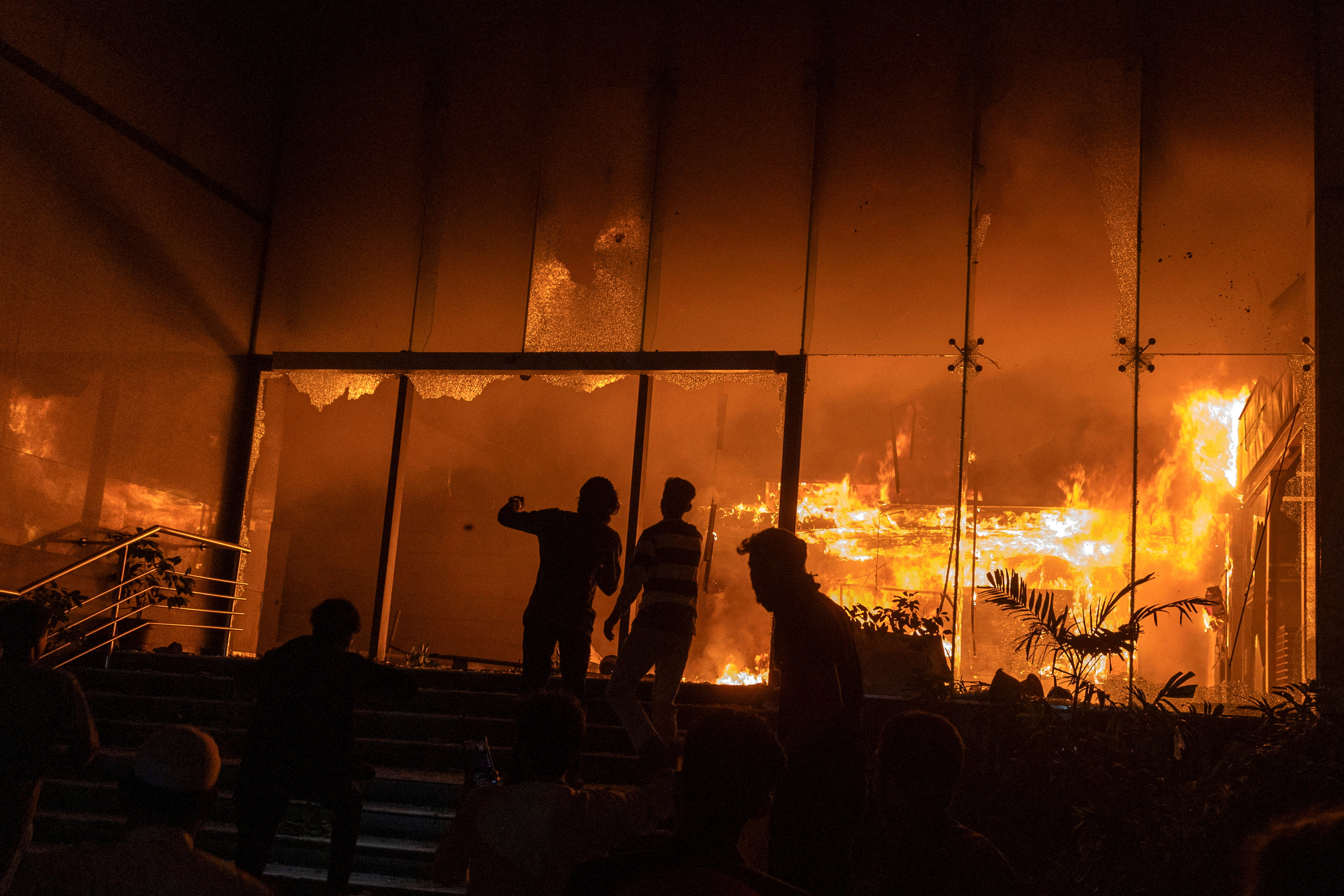 ডেইলি স্টার-প্রথম আলোতে হামলার স্বাধীন তদন্ত দাবি বিসিএসএনএর