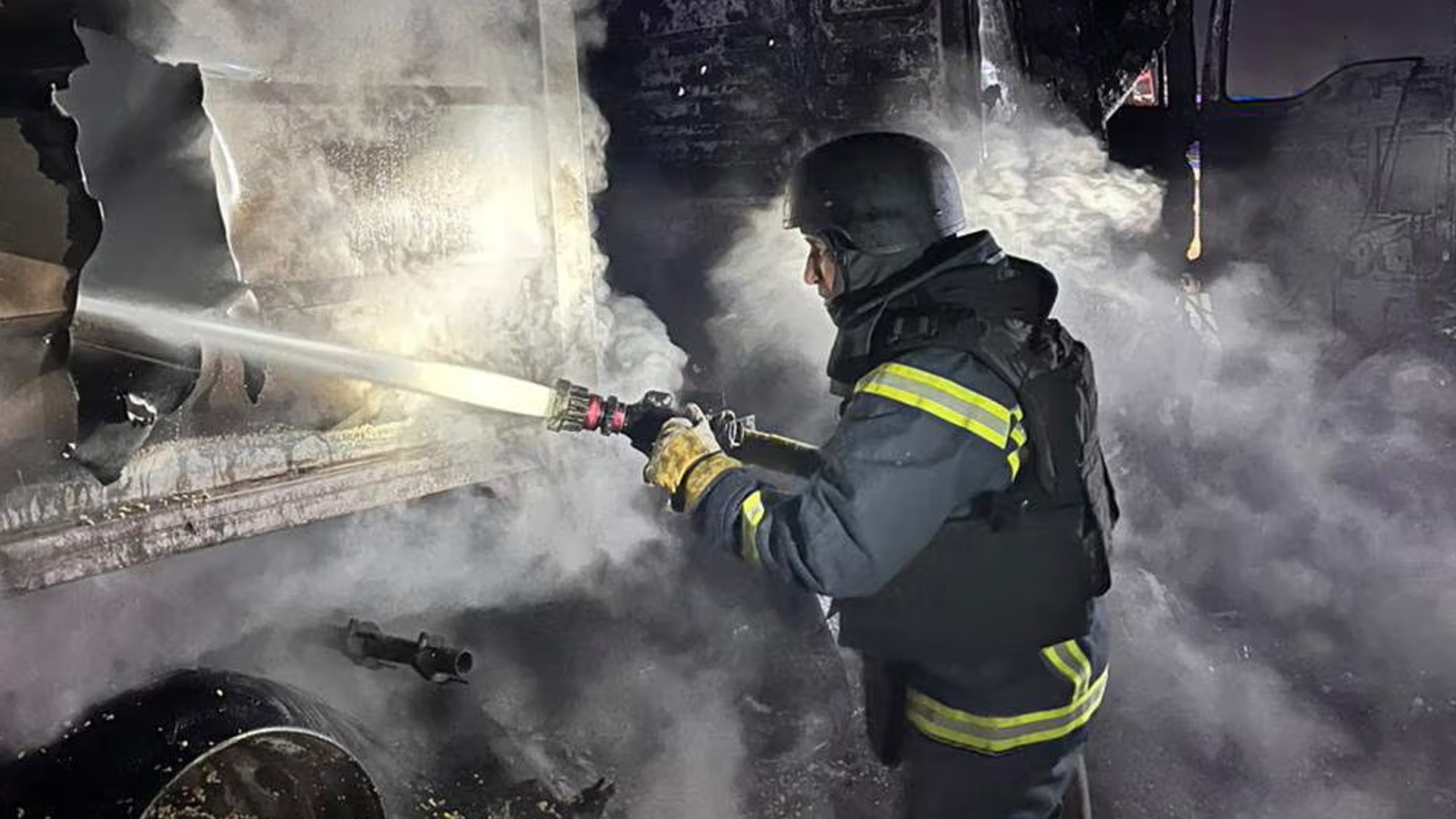 ইউক্রেনের ওডেসায় ব্যাপক রুশ হামলা, লাখো মানুষ বিদ্যুৎহীন