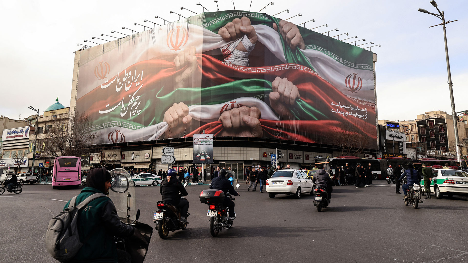 নাগরিকদের ইরান ছাড়তে বলল ভারত