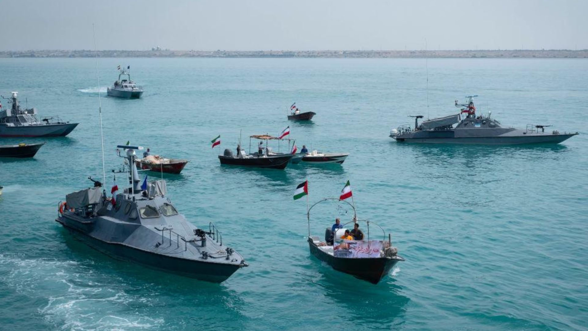 ইরানের ড্রোনবাহী নৌযান। ছবি: সংগৃহীত