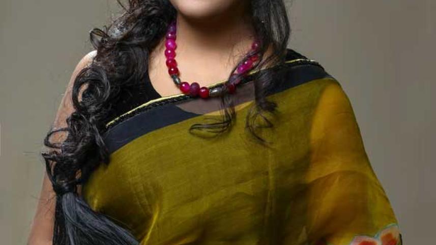 চুল সৌন্দর্যের প্রতীক। আর এই চুলকে যখন সুন্দরভাবে সাজানো যায়, তখন তা আরও সুন্দর দেখায়।