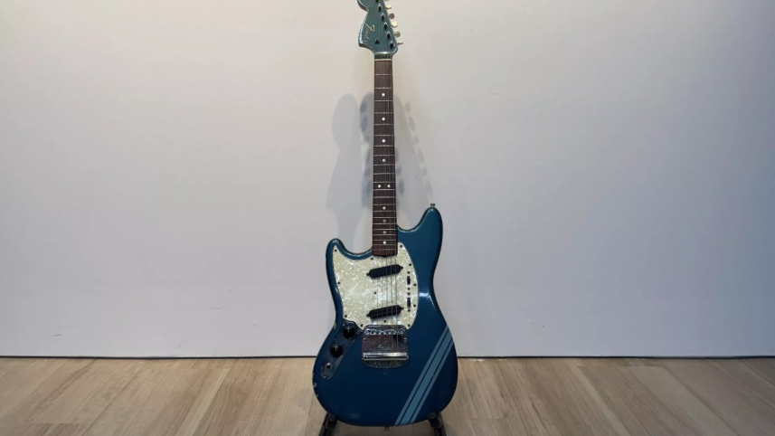nirvana guitar.jpg