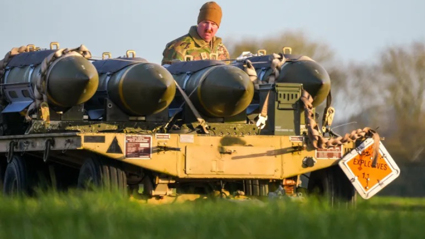 ইরান যুদ্ধে মার্কিন বাহিনী। 