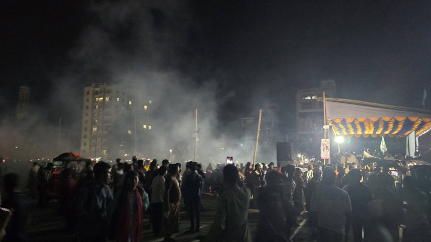এনসিপির সমাবেশে বিস্ফোরণ