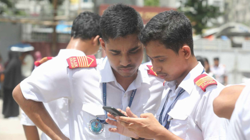 এসএসসি পরীক্ষার ফল