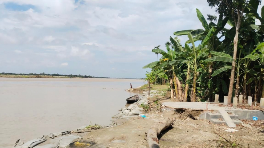 ফরিদপুর বাঁধ ধস