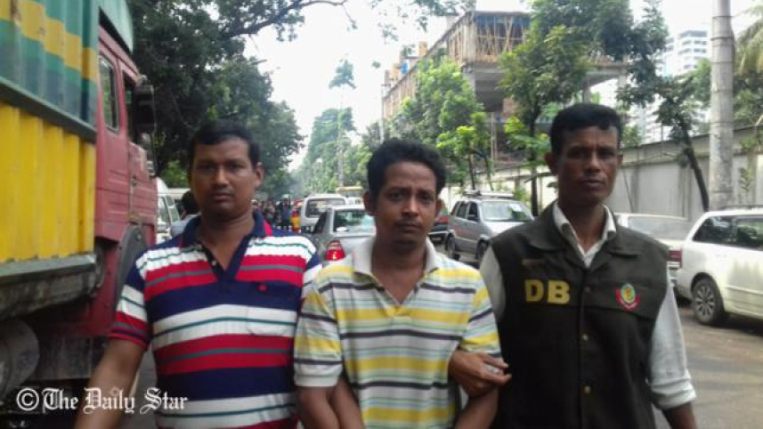 aynabaji-pyracy-1-web