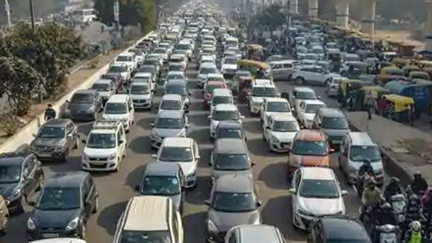 Delhi traffic jam.JPG