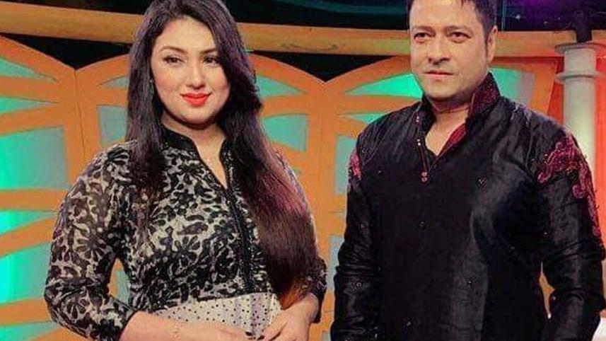 Ferdous and Mousumi.jpg