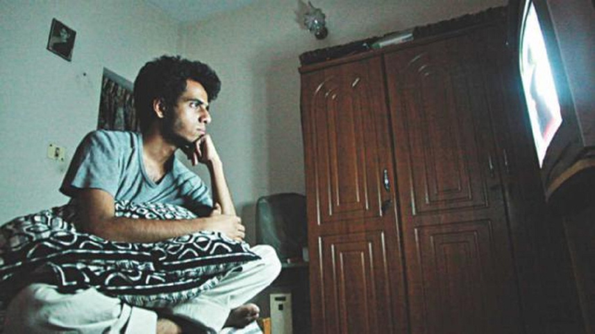 five_side_effects_of_staying_up_late.jpg